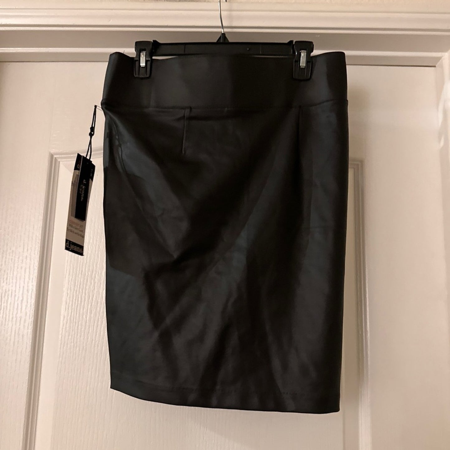 NWT d jeans faux leather black pencil skirt size 6