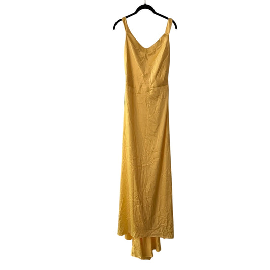 NWT Celeb yellow gown size 2