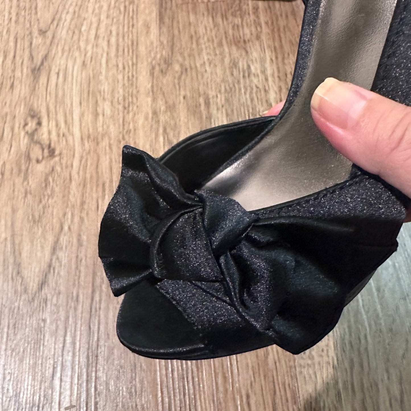 Aldo black platform satin opens toe heels with bow detail size 37/7