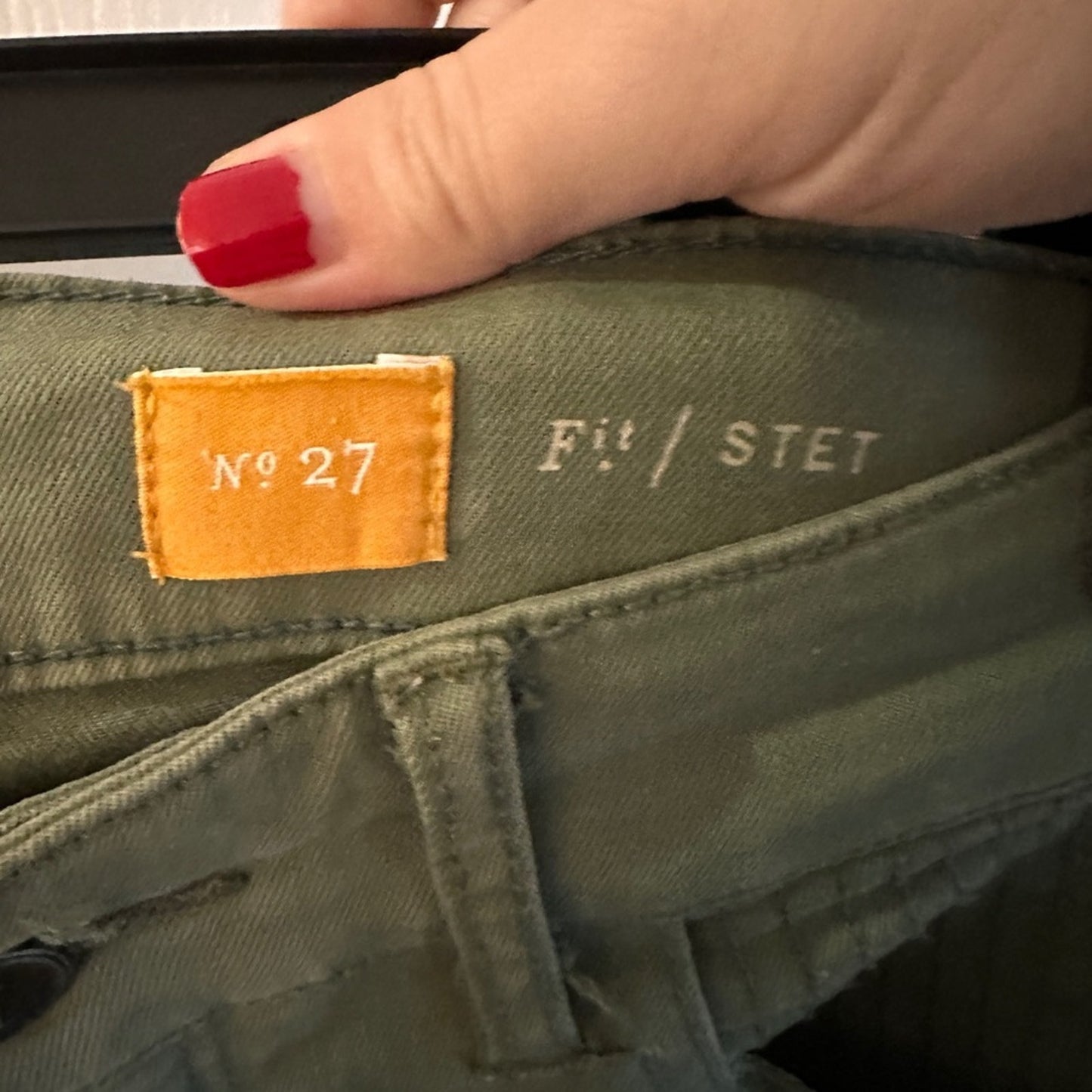 Pilcro green cargo pants size 27