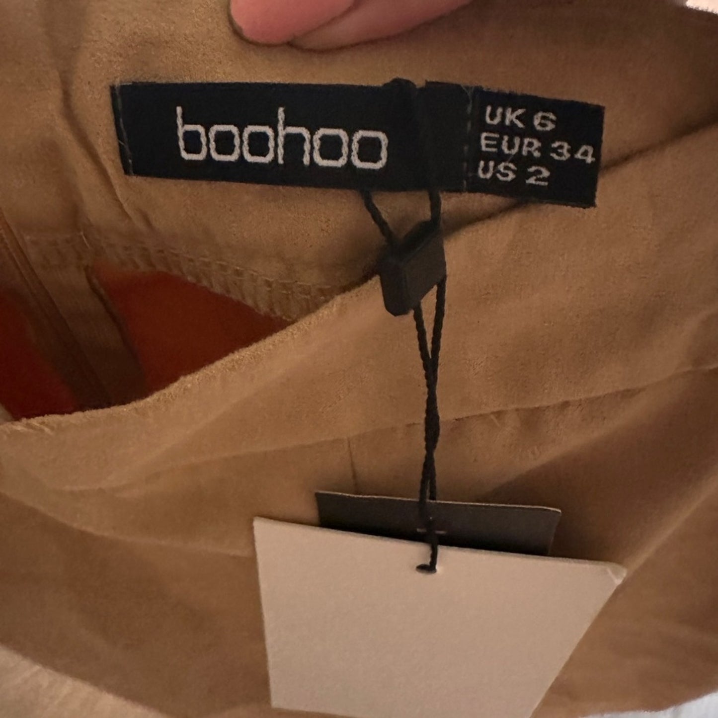 NWT Boohoo faux soft suede aline mini skirt size 2