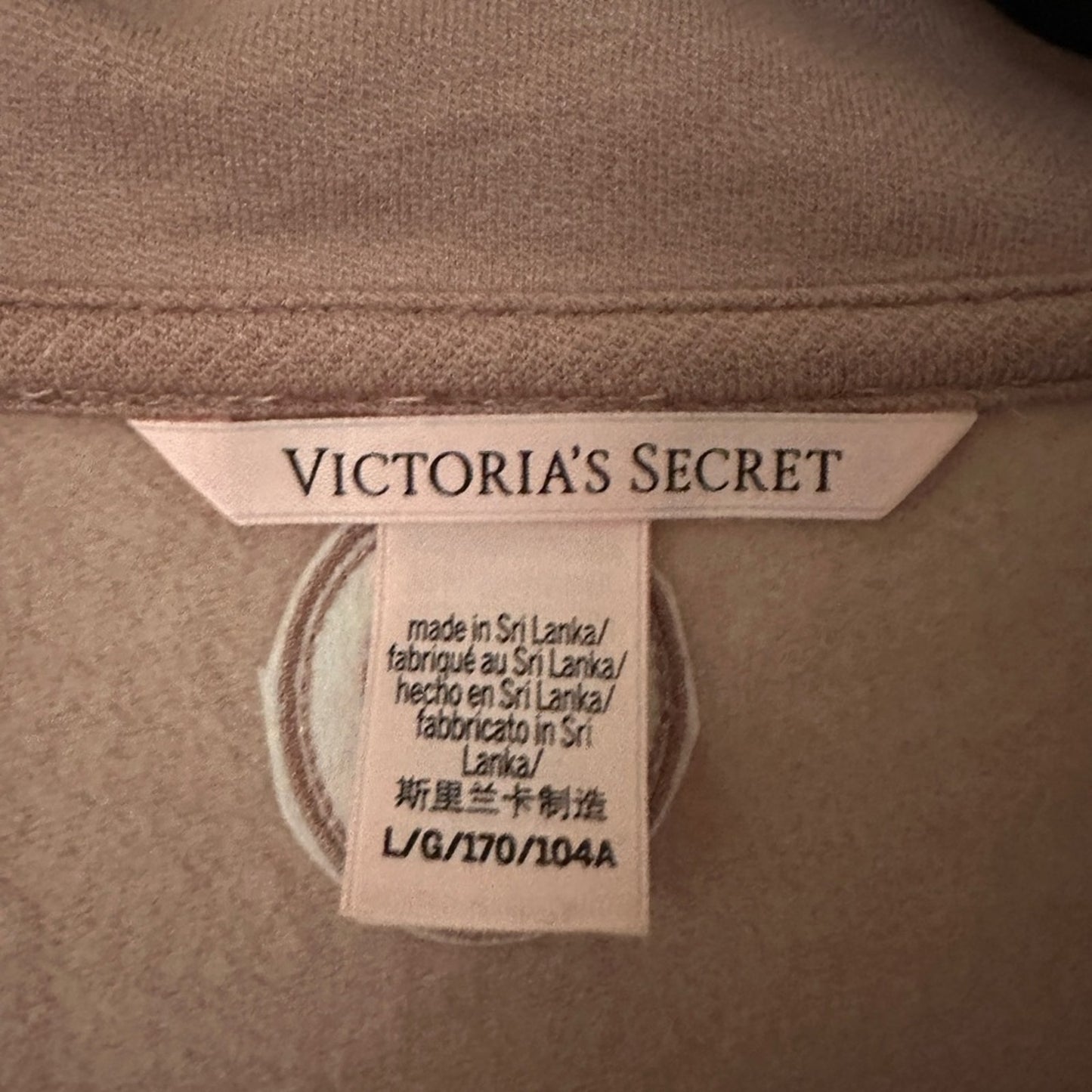 🍷Victoria’s Secret mauve fleece henley size large