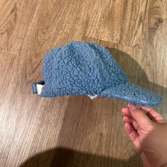 Unisex R monogrammed blue sherpa hat one size