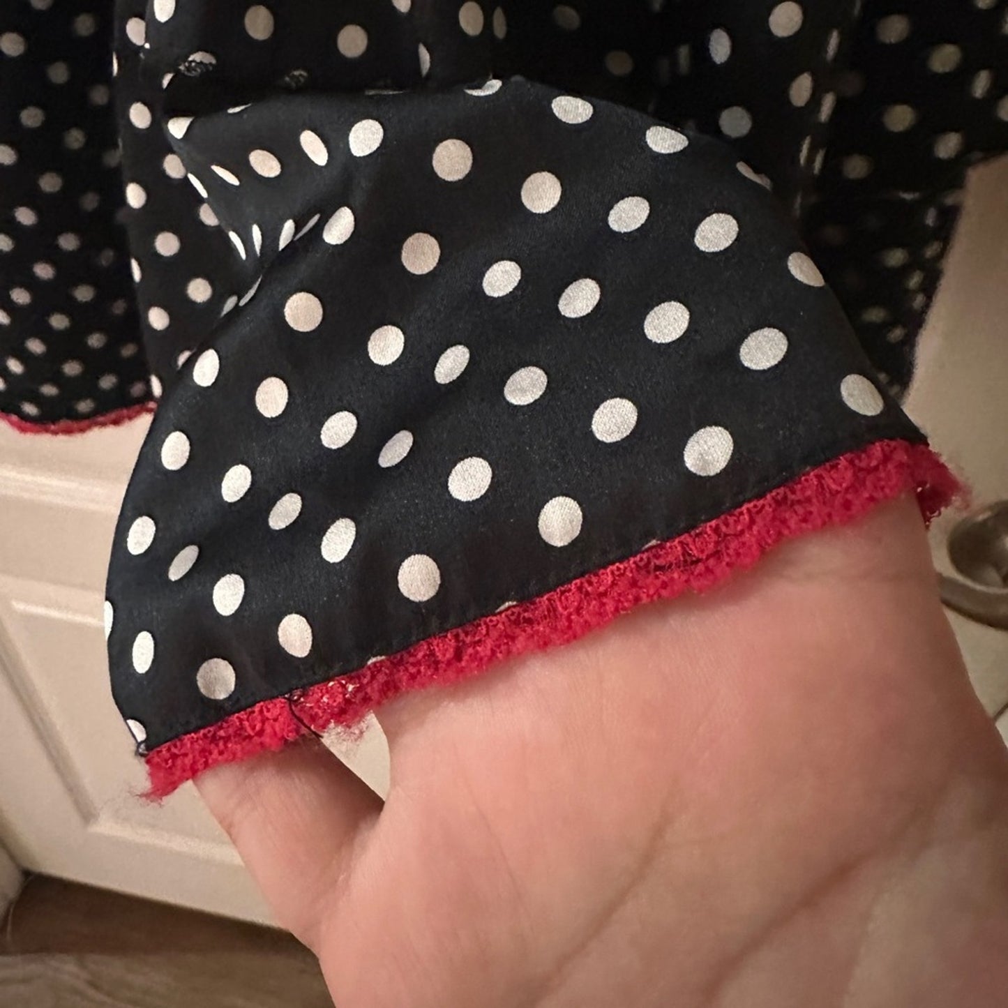 🍷Black and white polkadot chemise