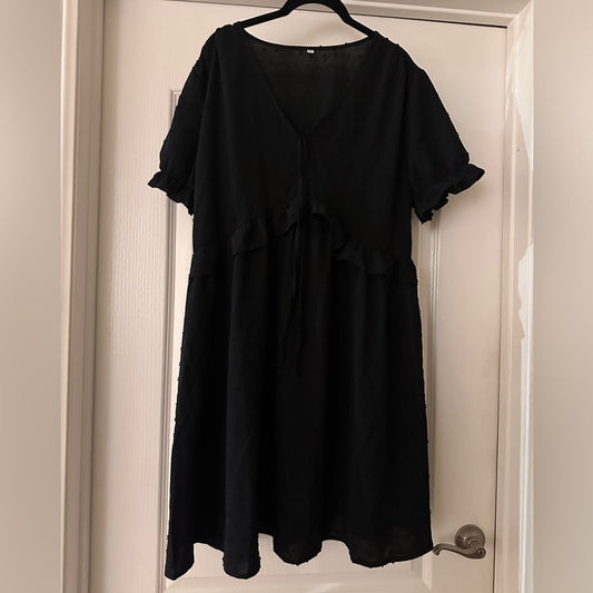 Elegant Black Ruffle Dress XXL