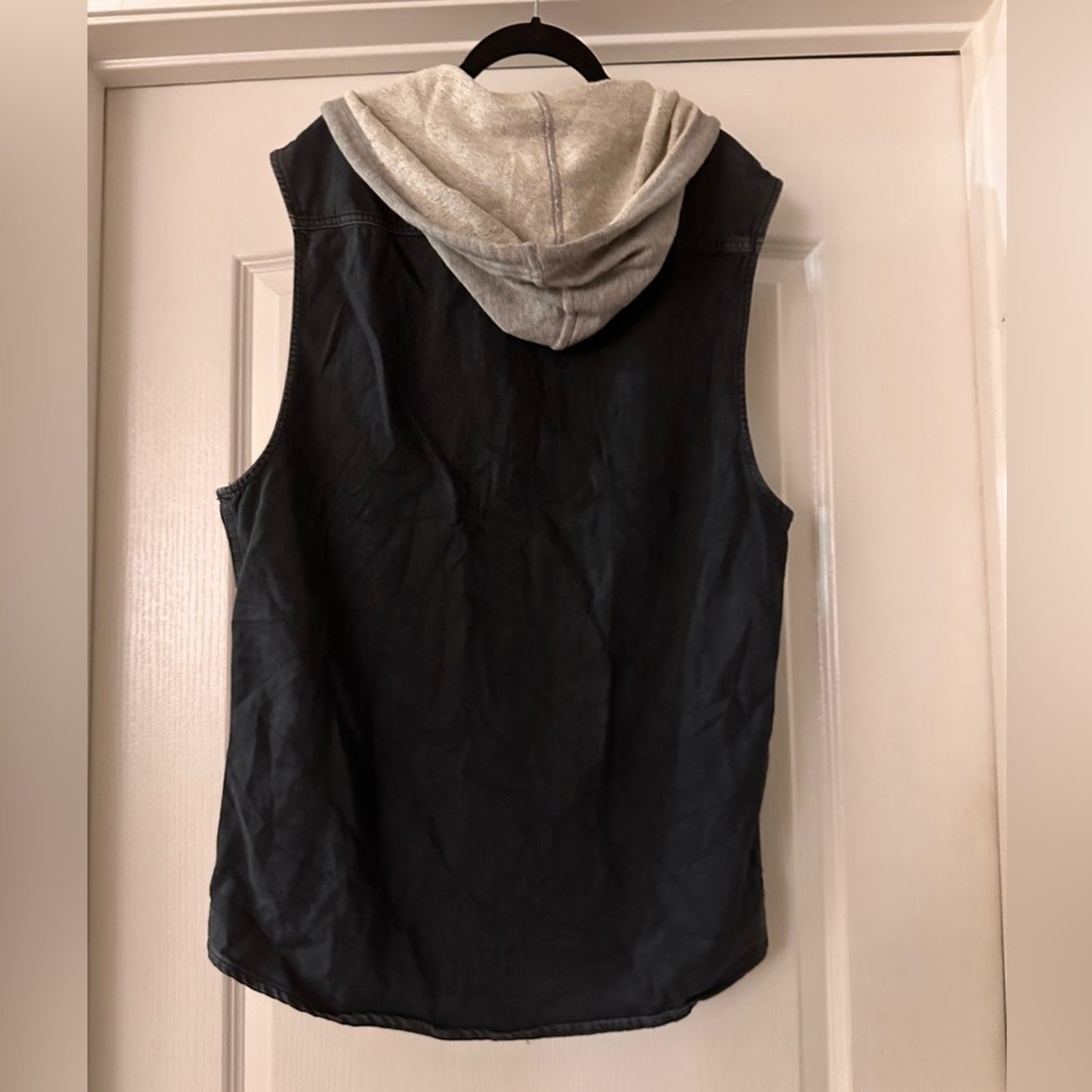 Topman black denim sleeveless hoodie button up size large