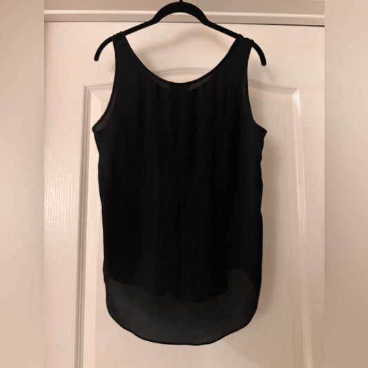 🍷J.Crew Black chiffon tank blouse size medium