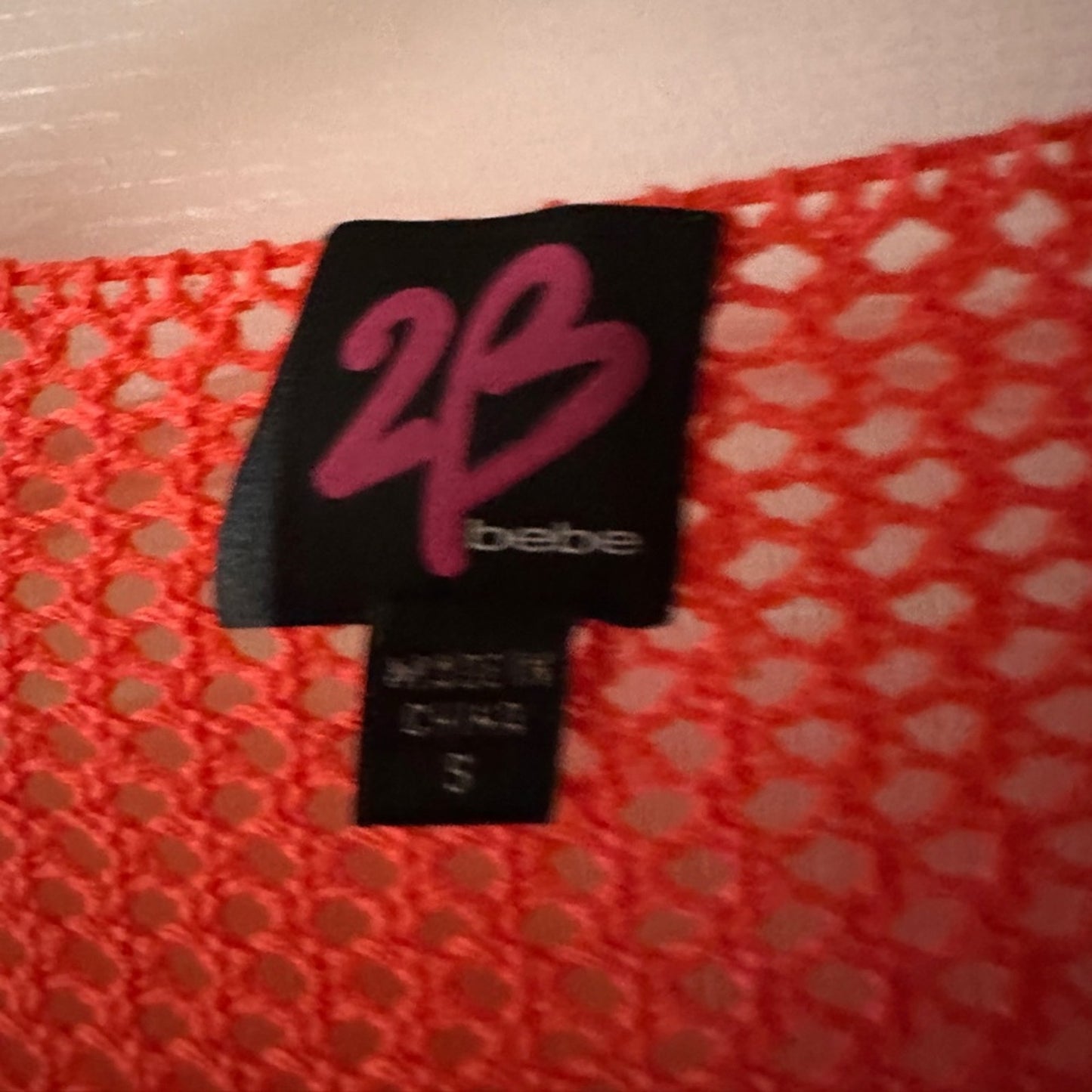 2B by Bebe coral knit Y2K top size small