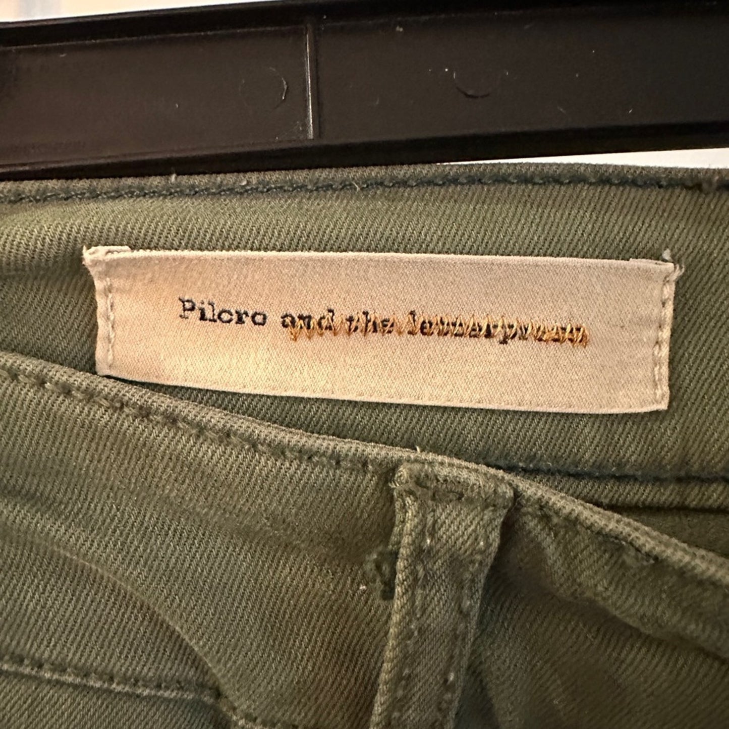 Pilcro green cargo pants size 27