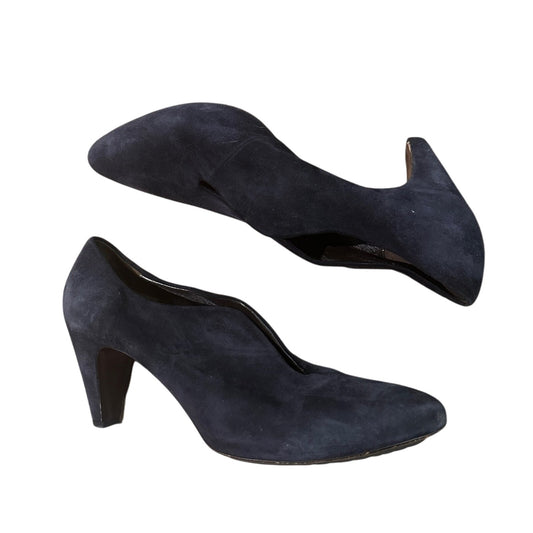 Roberto del Carlo navy blue suede heels size 38.5/ 8.5