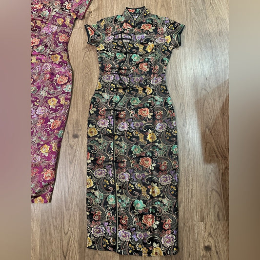 🍷Set of 2 magenta and black multicolored floral Asian inspired dresses size 4