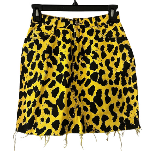 🍷Misguided black and yellow animal printed mini skirt size 0