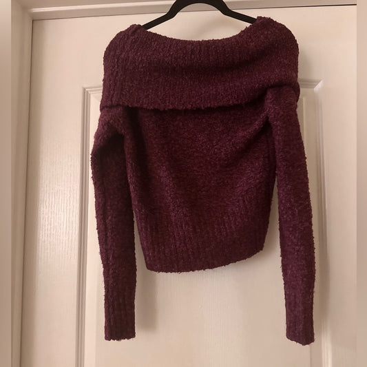 Mudd dark burgundy off the shoulder sweater size small