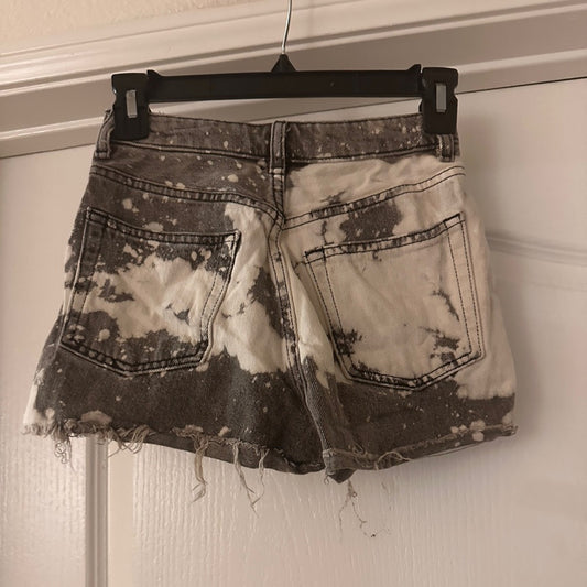 Topshop grey acid splatter distressed denim shorts size 0