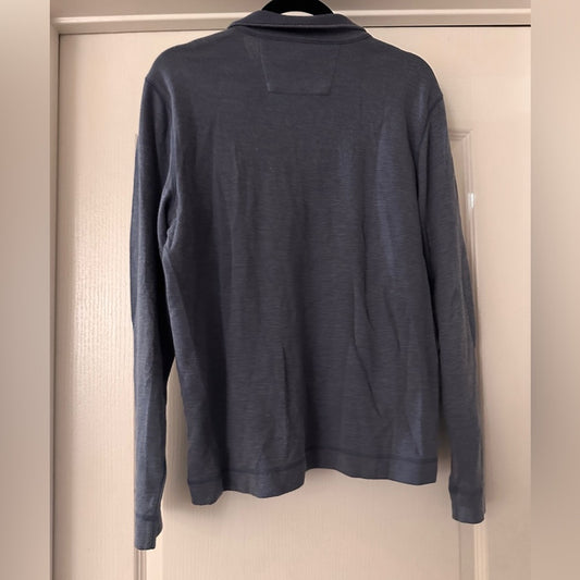 🍷Banana Republic long sleeve henley shirt size medium