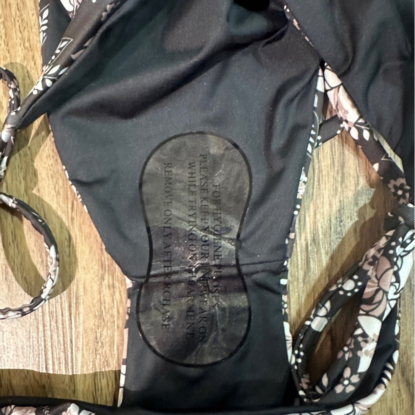 NWOT Aloha Marina floral print string bikini bottoms size medium