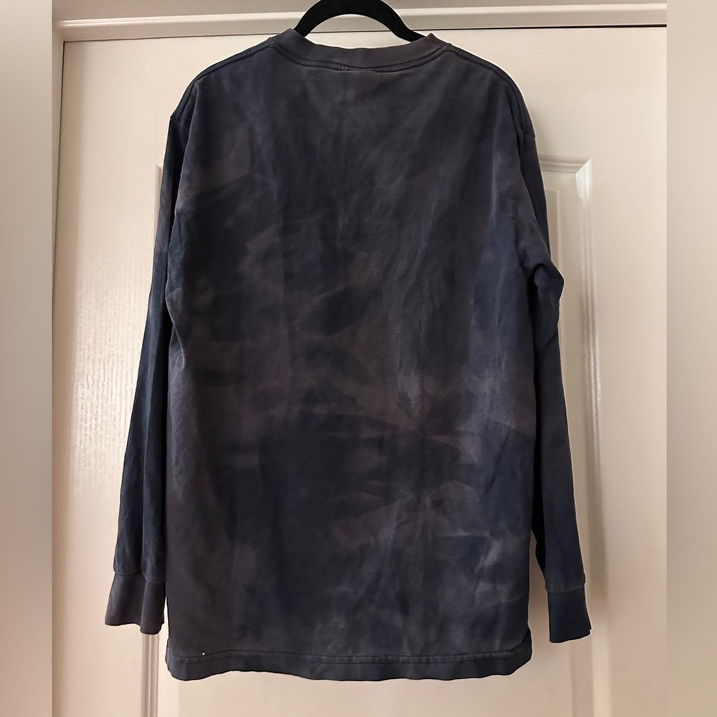 Burton snowboards navy bleach distressed tie dye long sleeve tee size medium