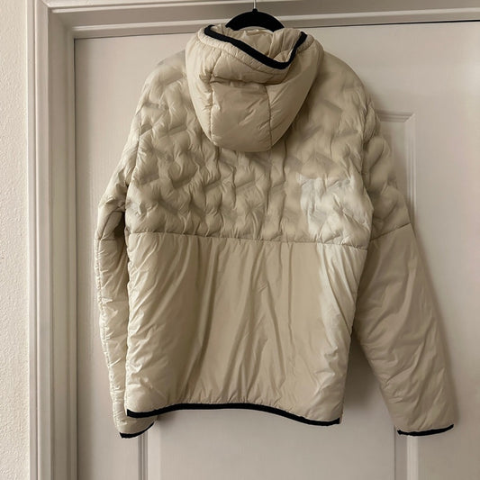 Get after it by Old Navy water resistant packable hooded puffer Jacket size M