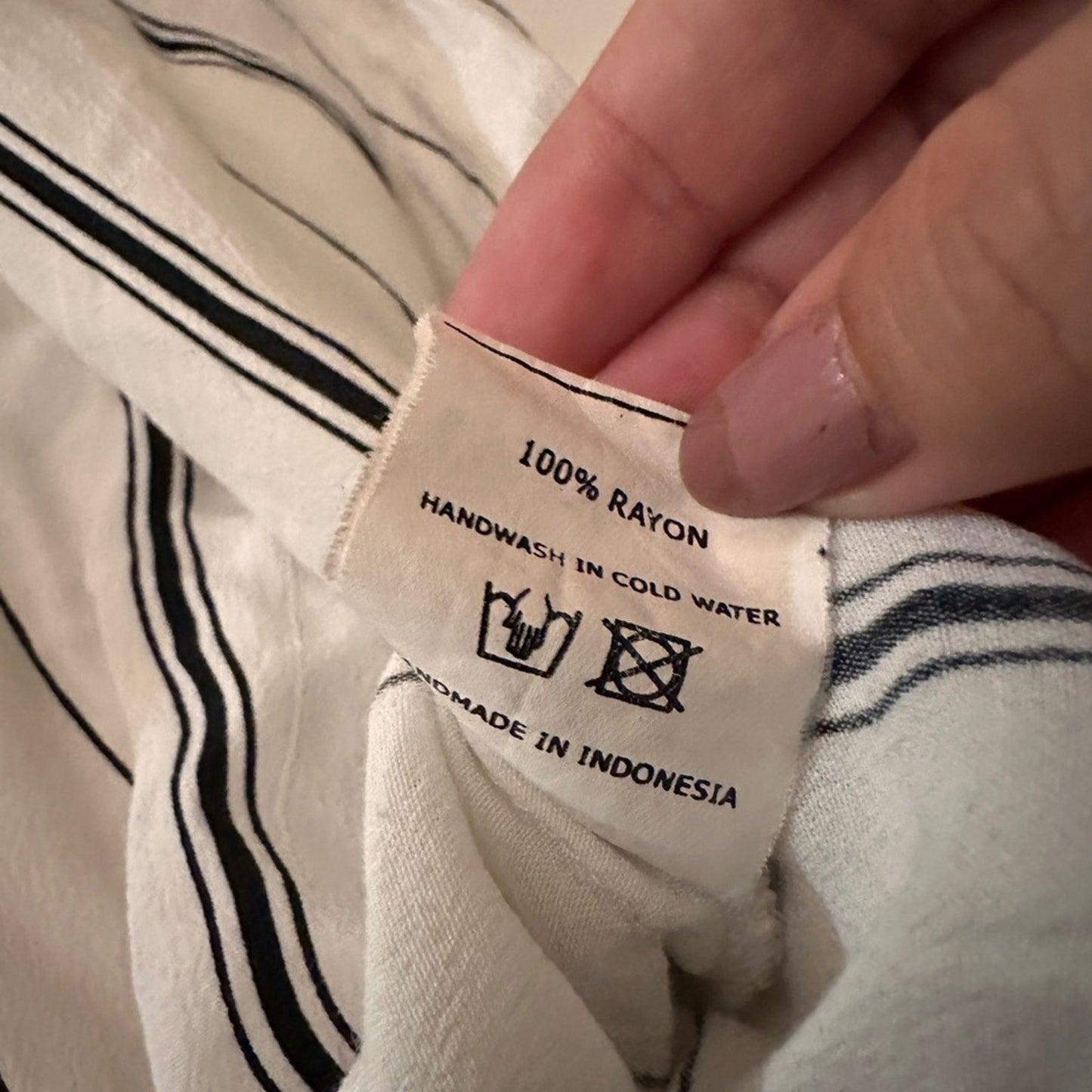 🐈‍⬛Faithful the brand black and white striped blouse size xs