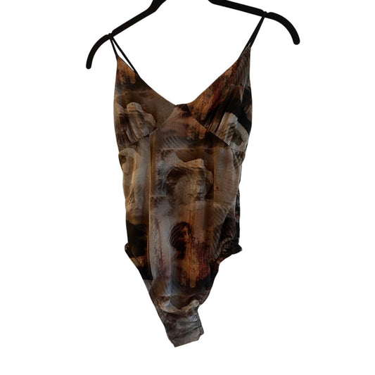 NWT Prettylittlething renaissance print mesh bodysuit size 4