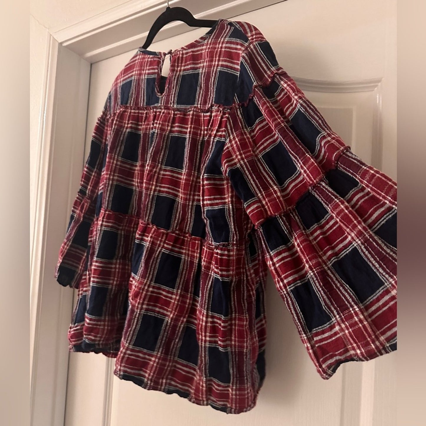 Love + Harmony red navy and white plum flannel blouse size large