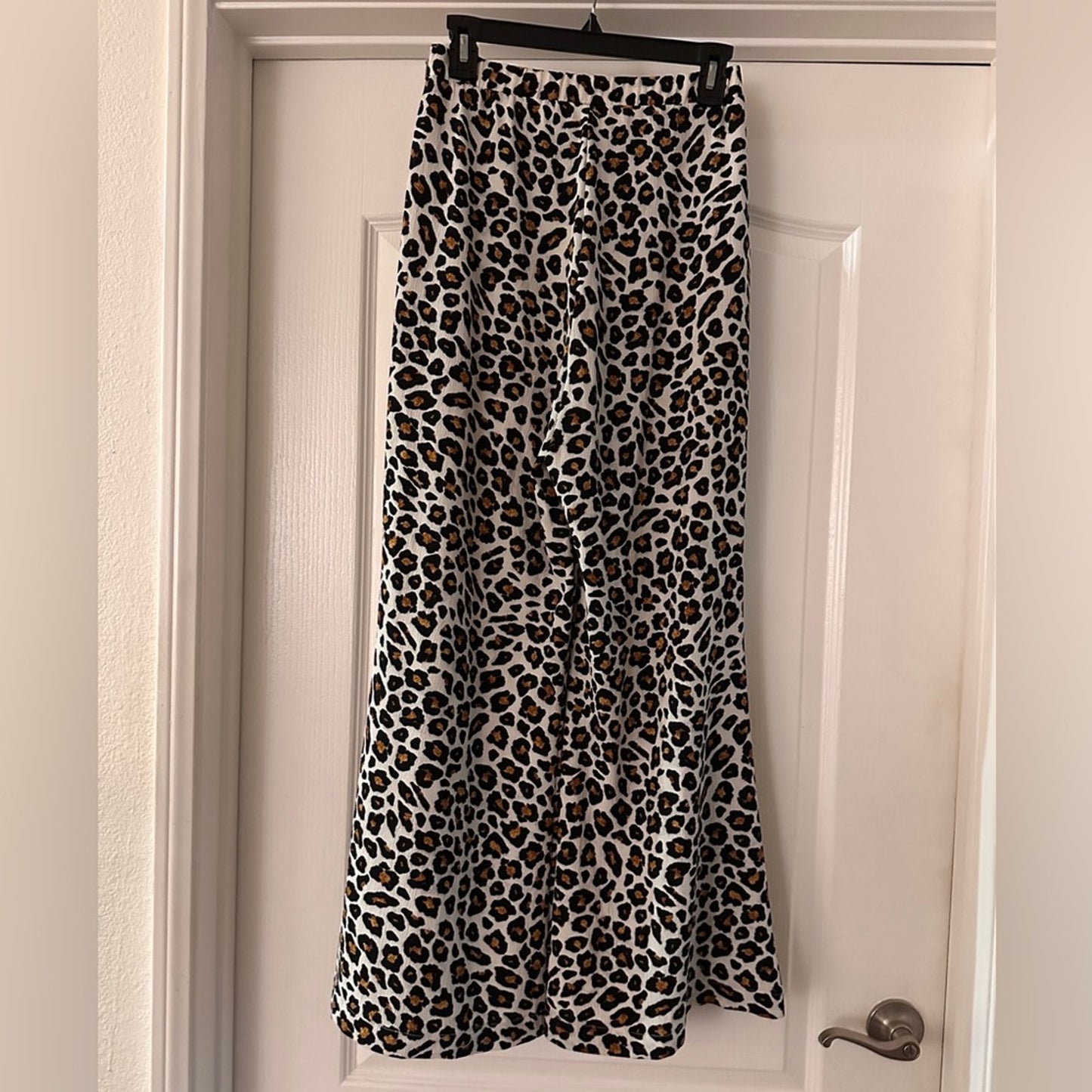Animal print wide leg trouser pants size 26