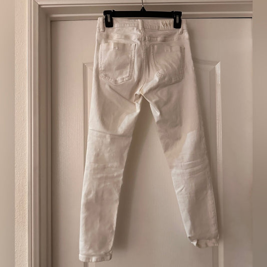 🍷Zara white denim straight tapered jeans size 4