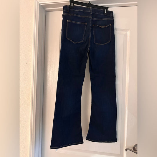 Zara dark wash boot cut jeans size 8