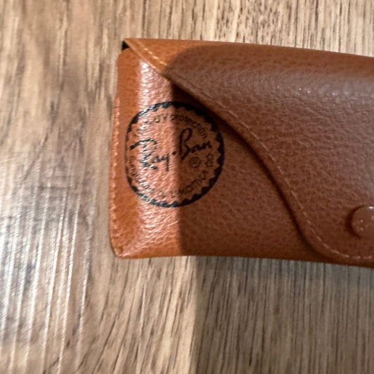 🍷Set of 2 Rayban light brown cases