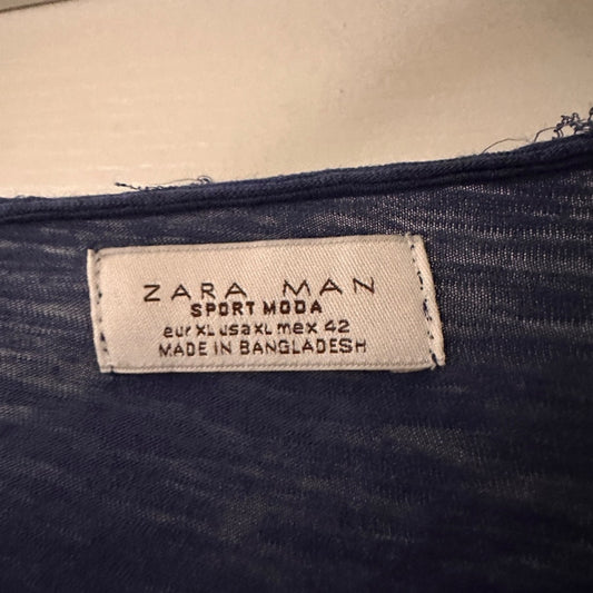 Zara man navy blue lightweight cotton vneck tee size XL