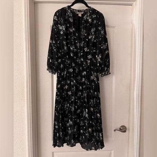 H&M black pleated skirt micro floral dress size 6