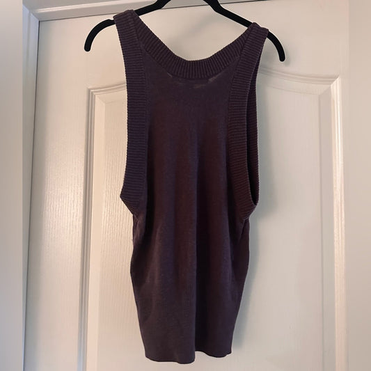 French Connection dark burgundy pull over wool blend sweater vest size small