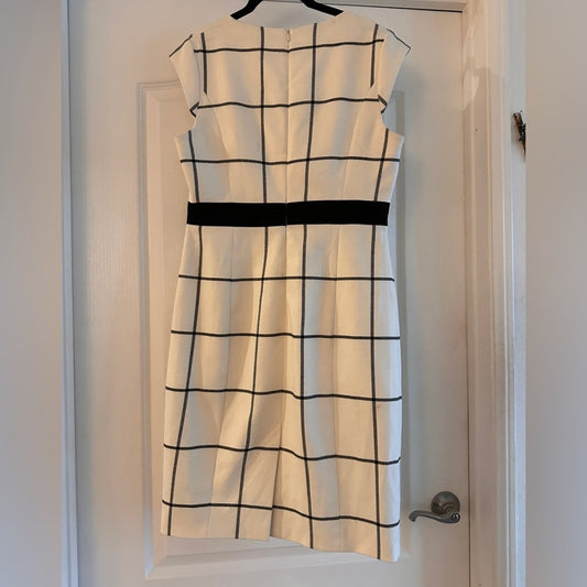 Karen Milled cream and black plaid dress size 10