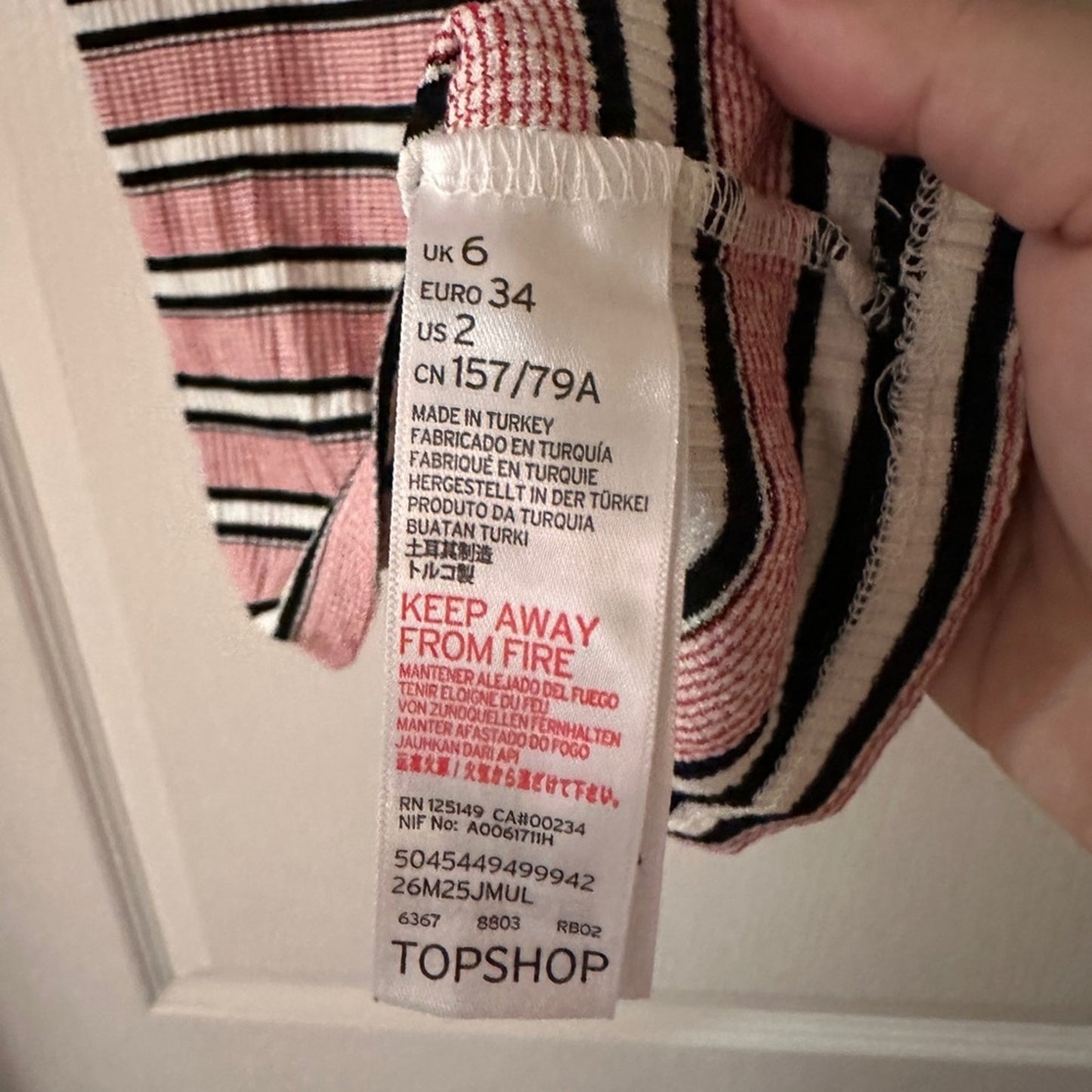 Topshop ribbed knit off the shoulder bodycon dress size 6petite