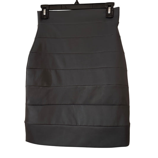 Lovely Day gray bodycon skirt size medium