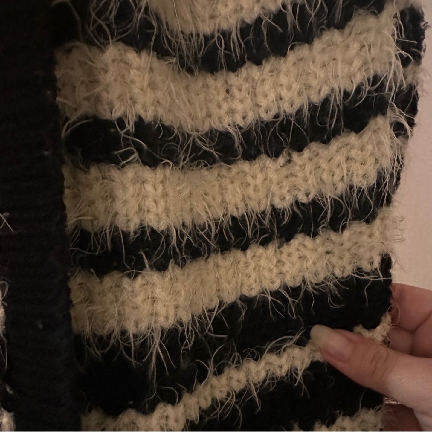 Forever 21 cream and black striped knit long cardigan with pockets size S/M