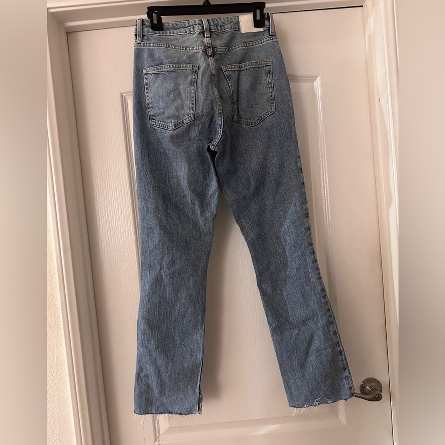 Zara distressed raw hem jeans size 5