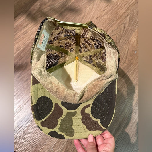 Malibu Makoi surf club green camo trucker hat